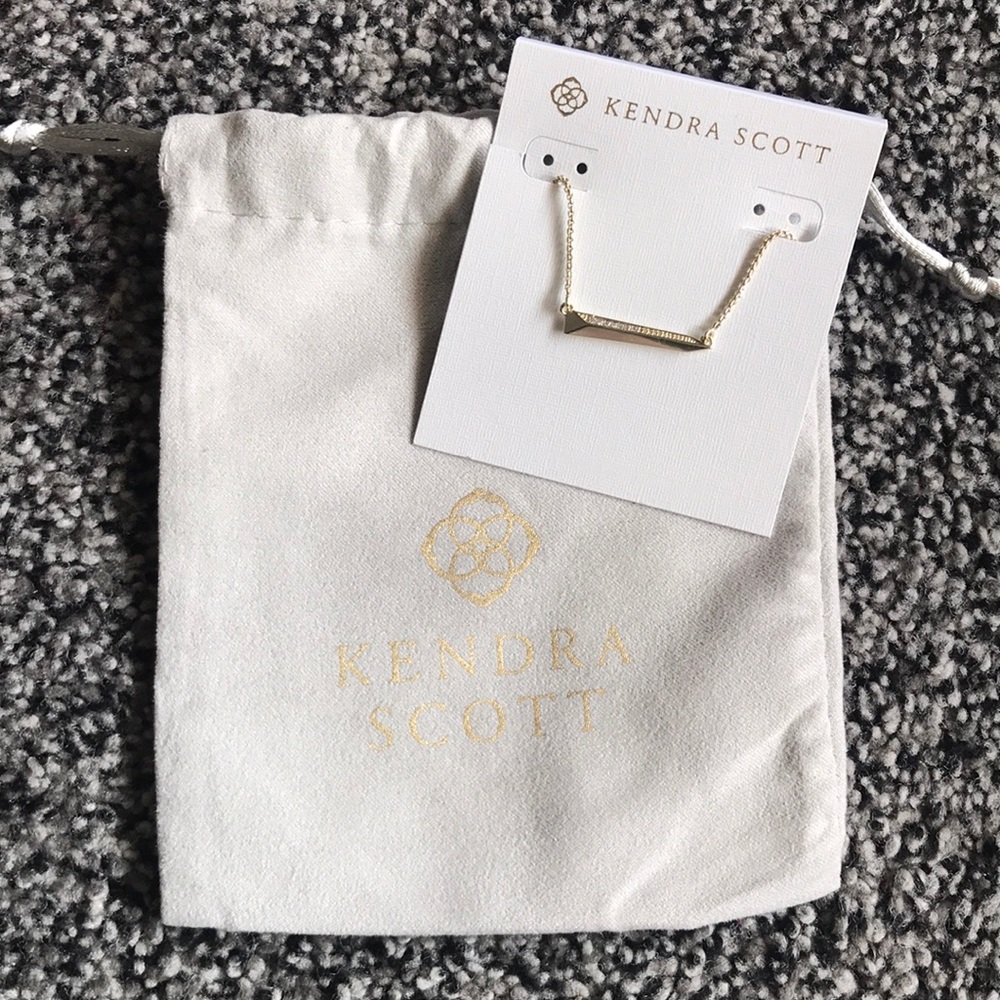 Kendra Scott Gold Elliot Necklace Silver Gem Stone